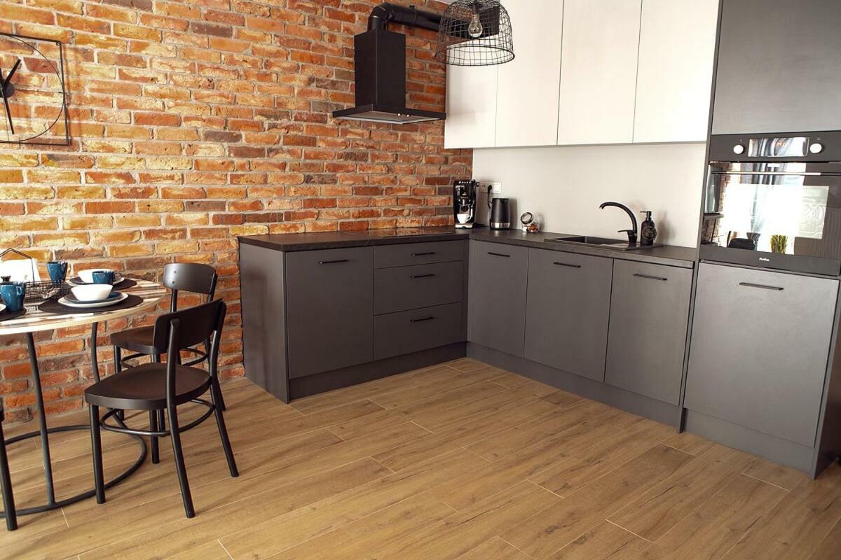 Concept Red Apartment クラクフ エクステリア 写真